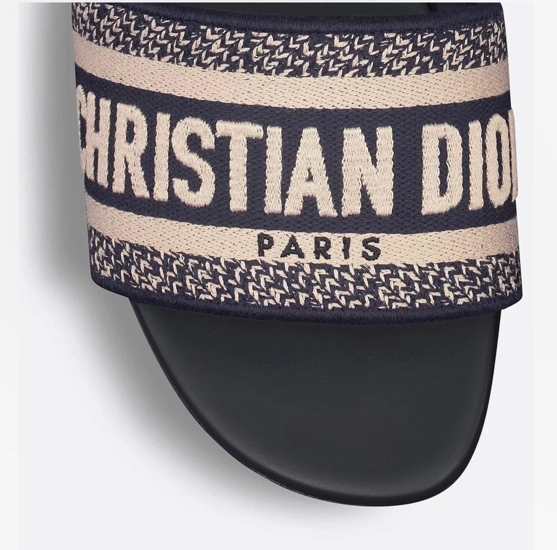 DIOR Dway Slides