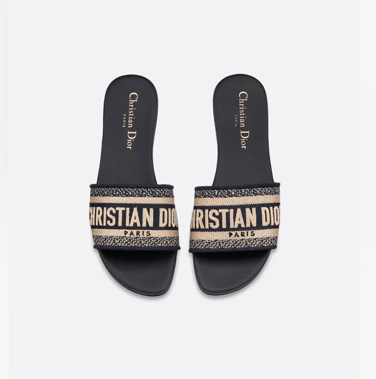 DIOR Dway Slides