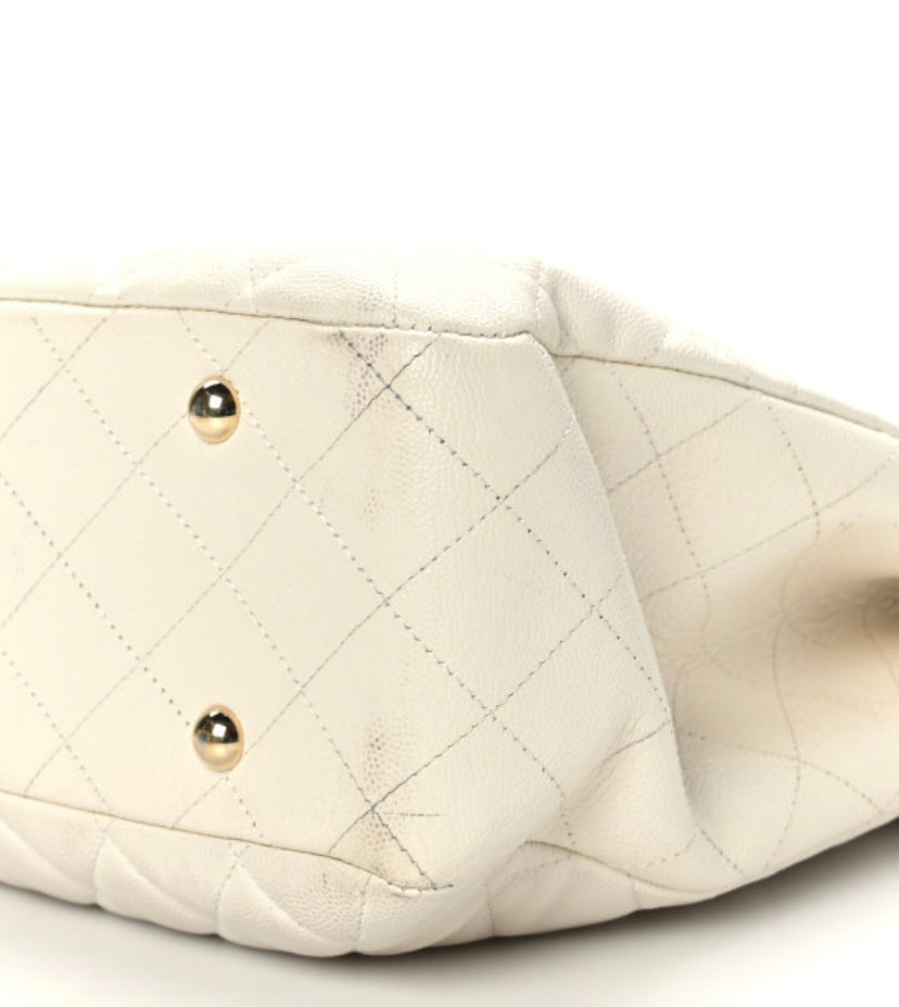 CHANEL Matelasse/Large Shopping Bag White Caviar Skin Tote Bag